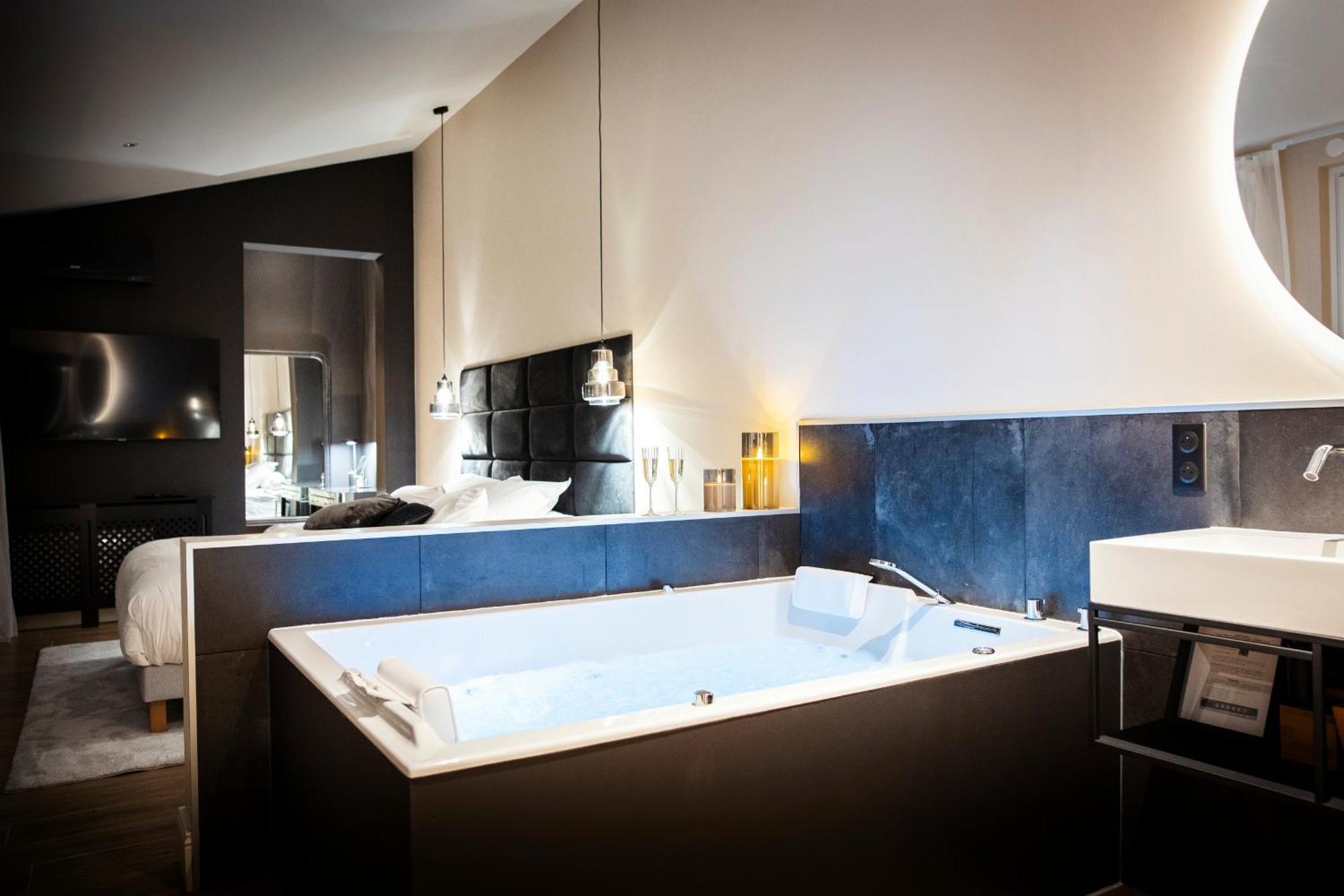 Hedone Suite De Luxe Et Spa Privatif Nancy Luaran gambar