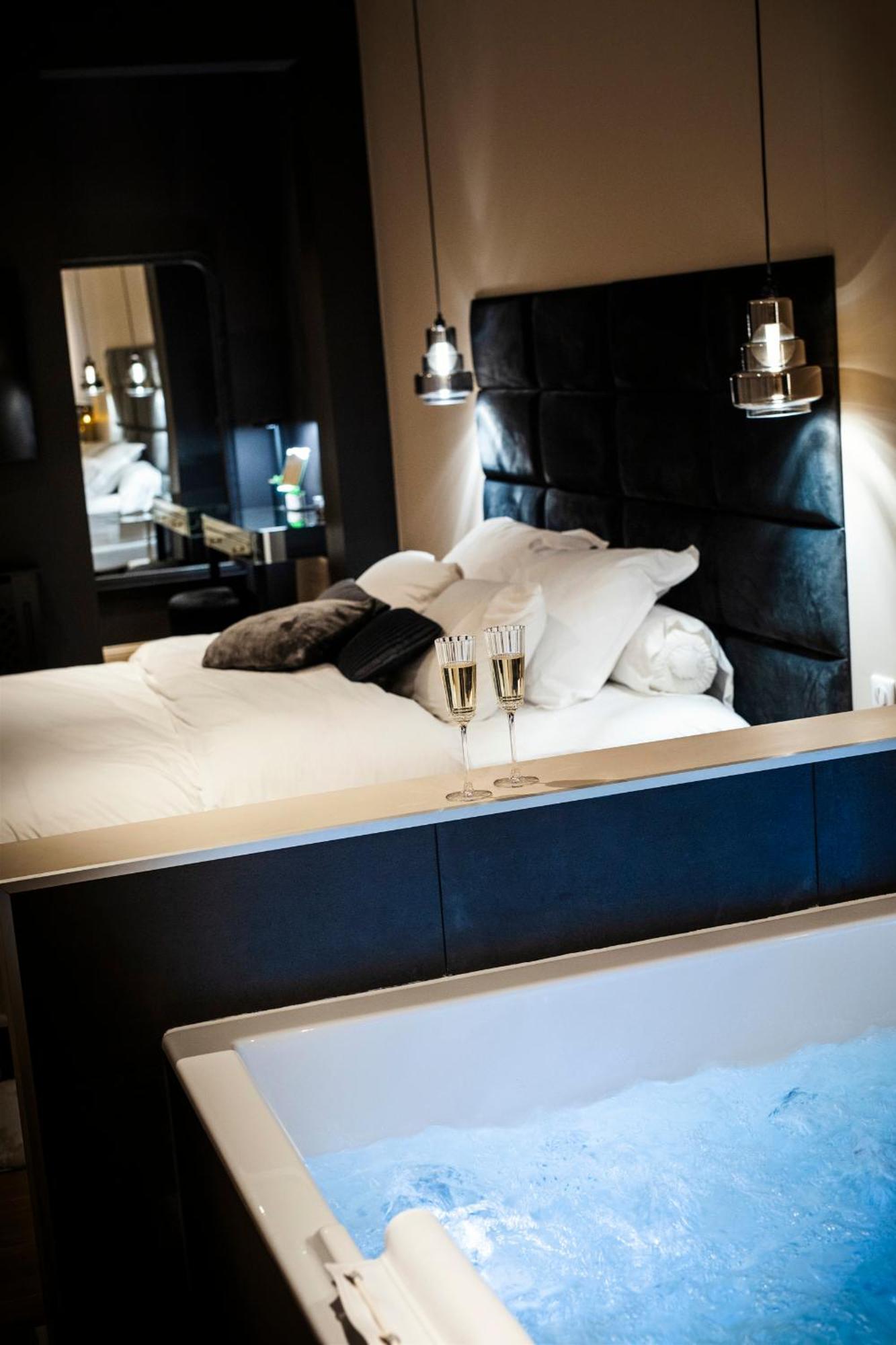 Hedone Suite De Luxe Et Spa Privatif Nancy Luaran gambar