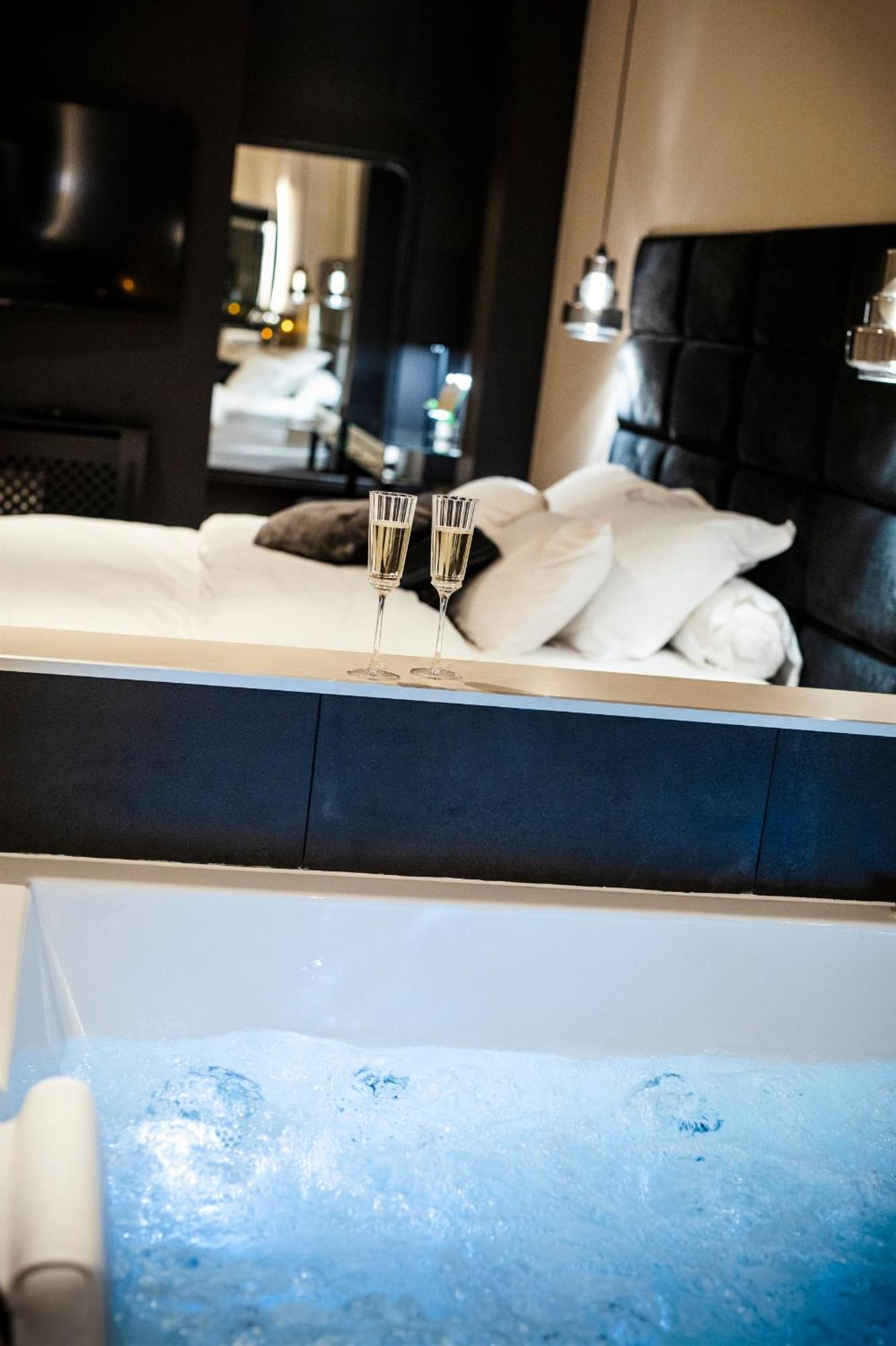 Hedone Suite De Luxe Et Spa Privatif Nancy Luaran gambar