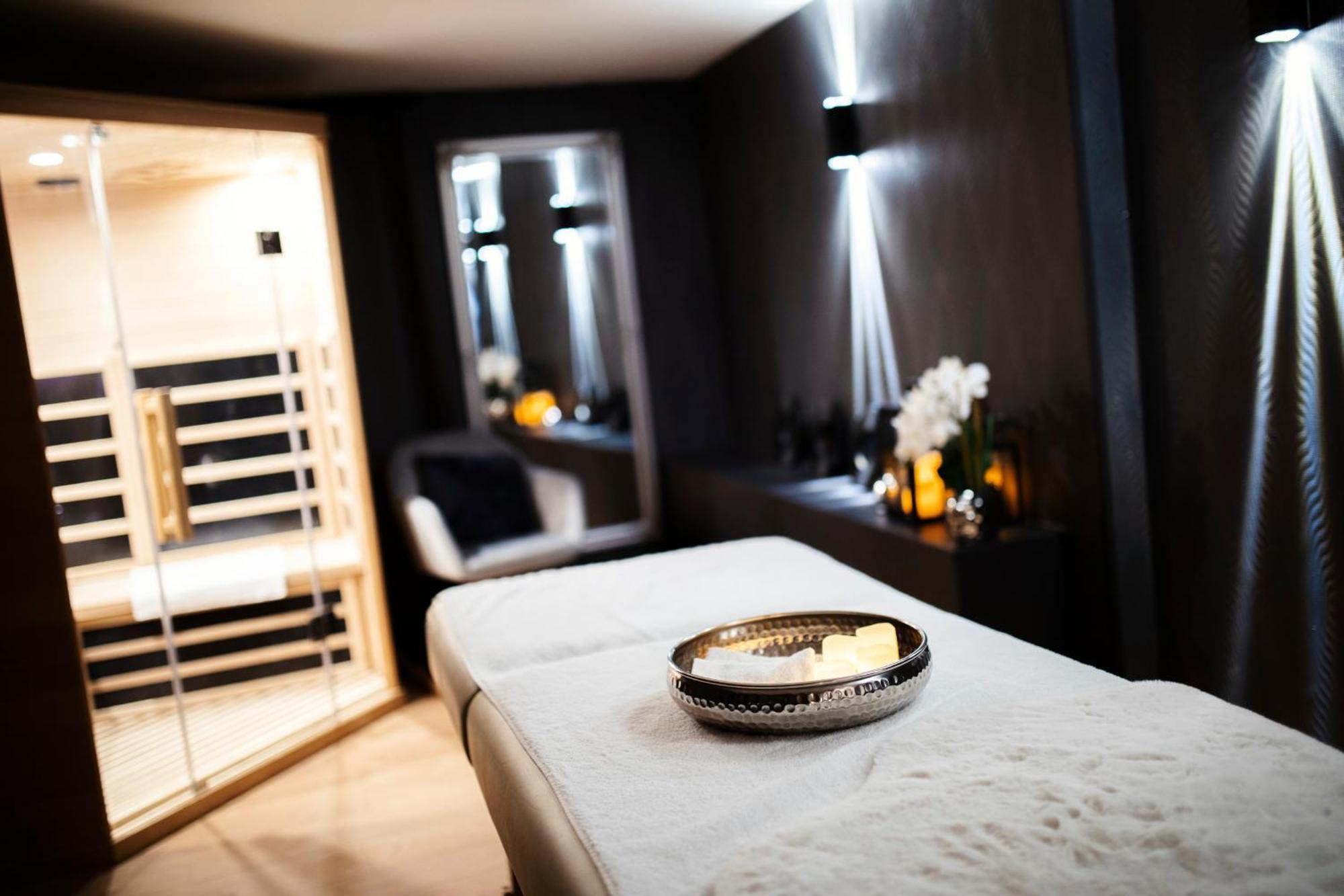 Hedone Suite De Luxe Et Spa Privatif Nancy Luaran gambar